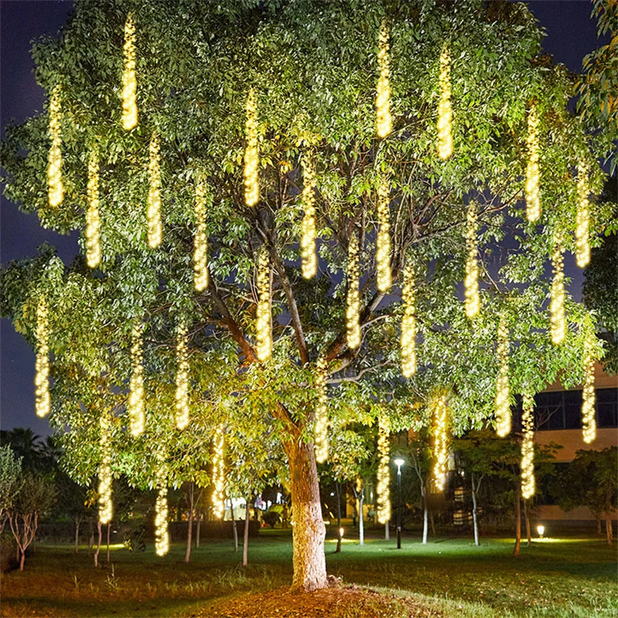 Meteor Glow | Outdoor LED Fairy Lights with Magical Meteor Effect | Flexible Installation for Enchanting Garden Decor 3