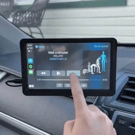 Smart Dash | Apple CarPlay Screen with Touchscreen & Voice Control | Universal Fit for Enhanced Driving Safety 4