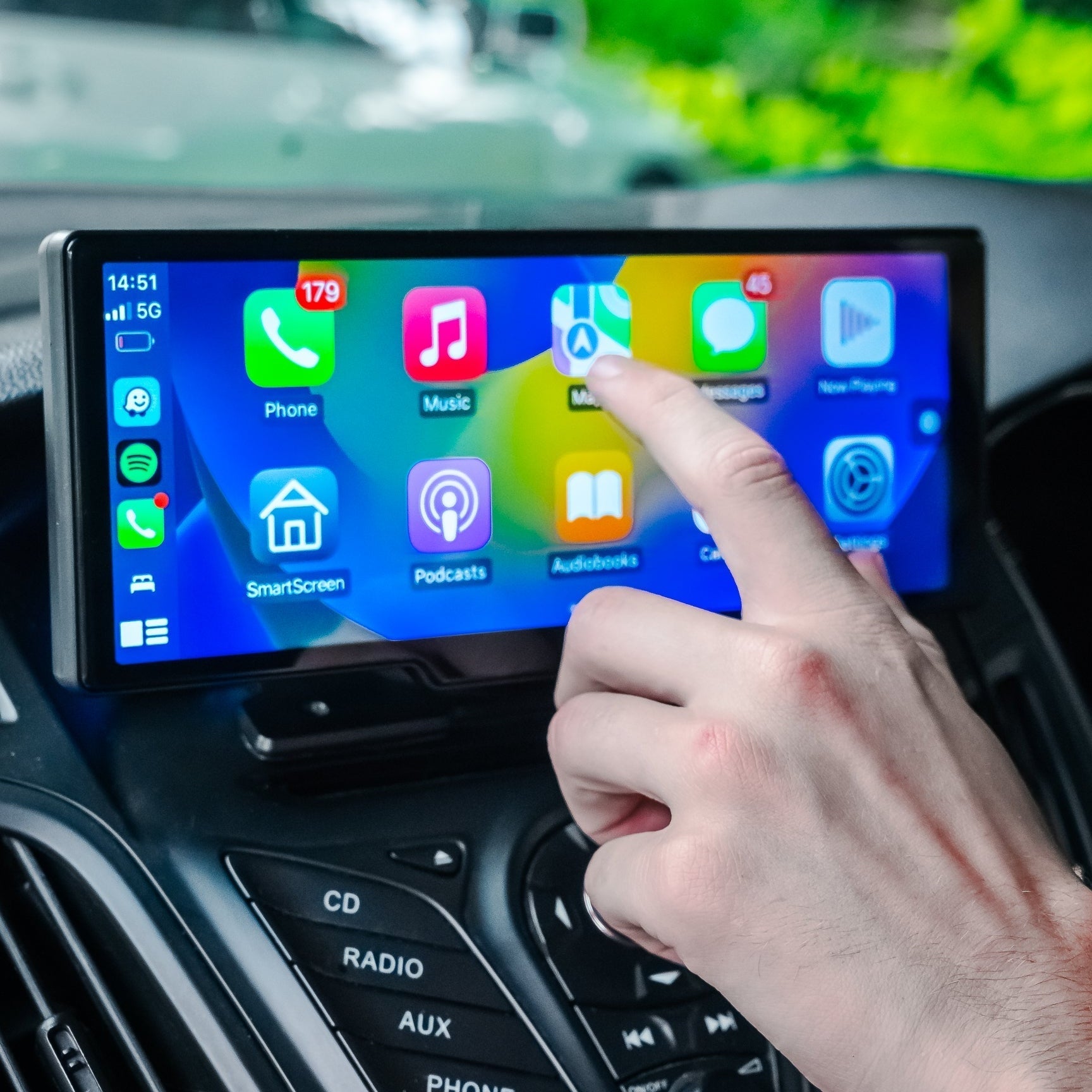 Smart Dash | Apple CarPlay Screen with Touchscreen & Voice Control | Universal Fit for Enhanced Driving Safety 7