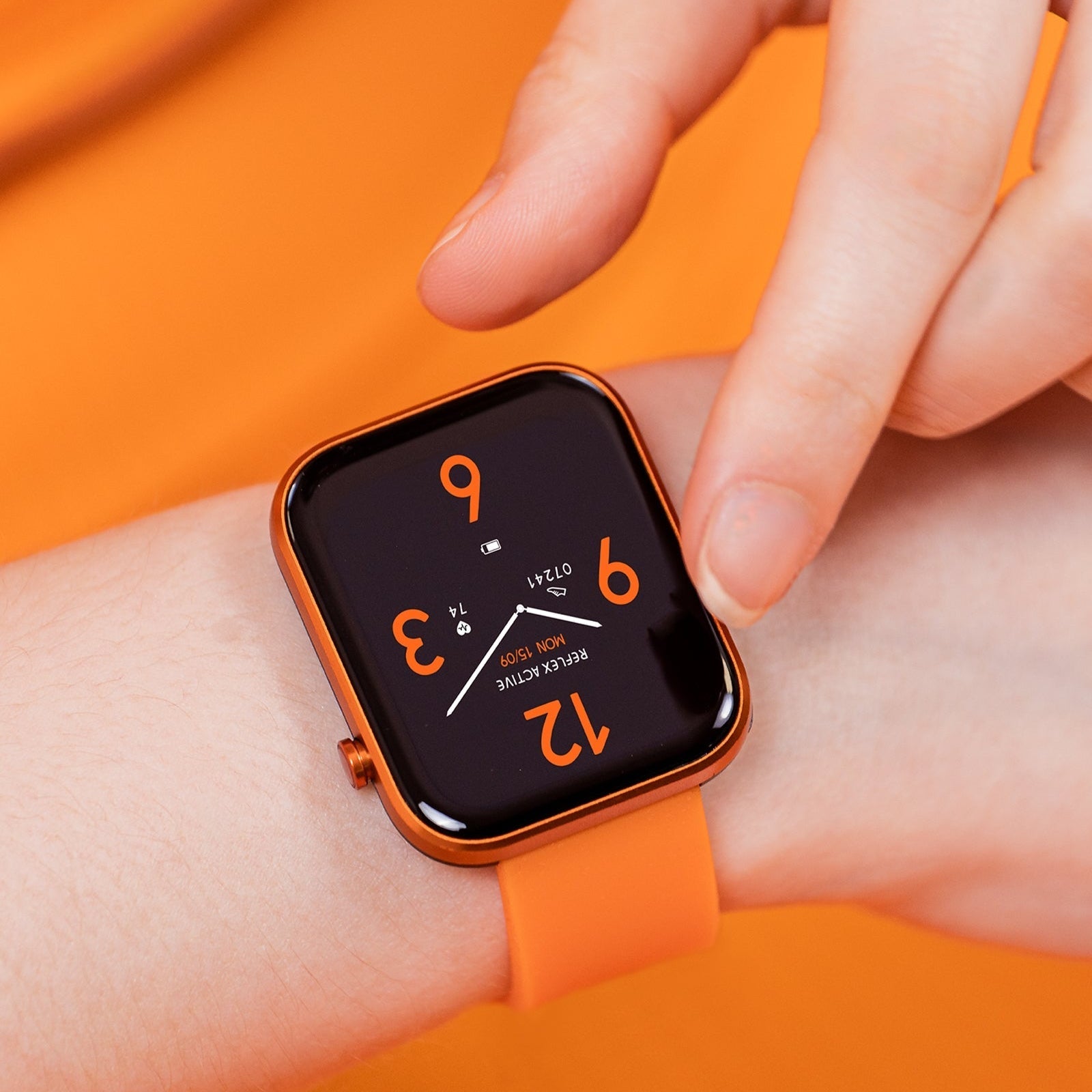 Vibrant Fitness | Smartwatch with Health Monitoring & Waterproof Design | Instant Notifications for Active Lifestyles 3